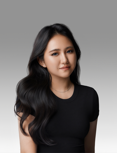 Portrait of Lexi Qiao